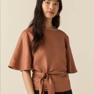 Vetta flutter sleeve wrap top, size xs